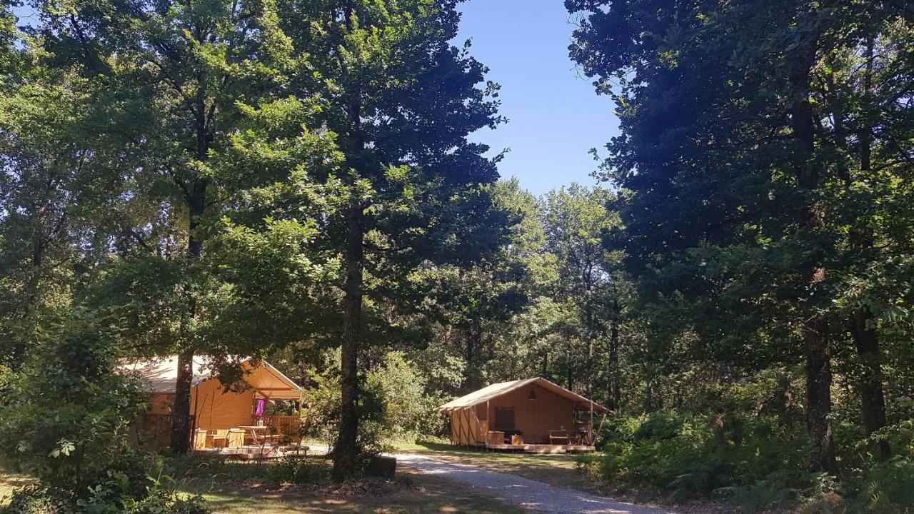 Camping Bois De St Hilaire Chalandray Exteriér fotografie